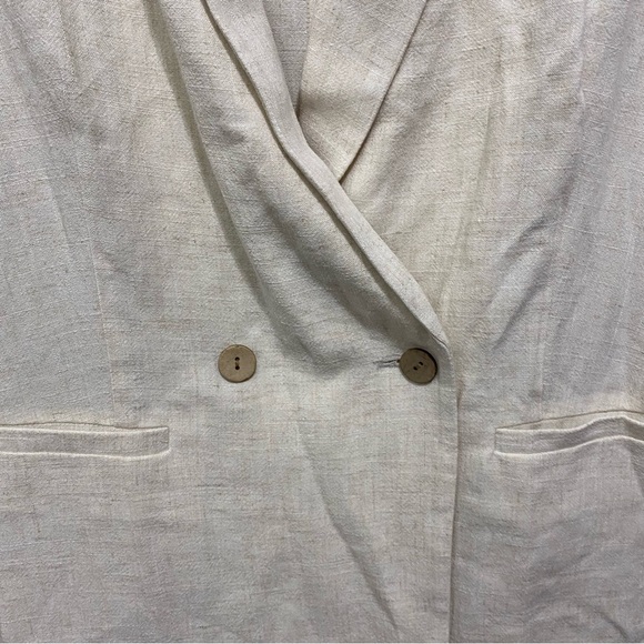 Lauren Conrad Beige Linen Blend Unlined Double Breasted Blazer - Picture 3 of 6